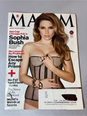 Maxim Magazine - Cover Sophia Bush - April - Issue Callout